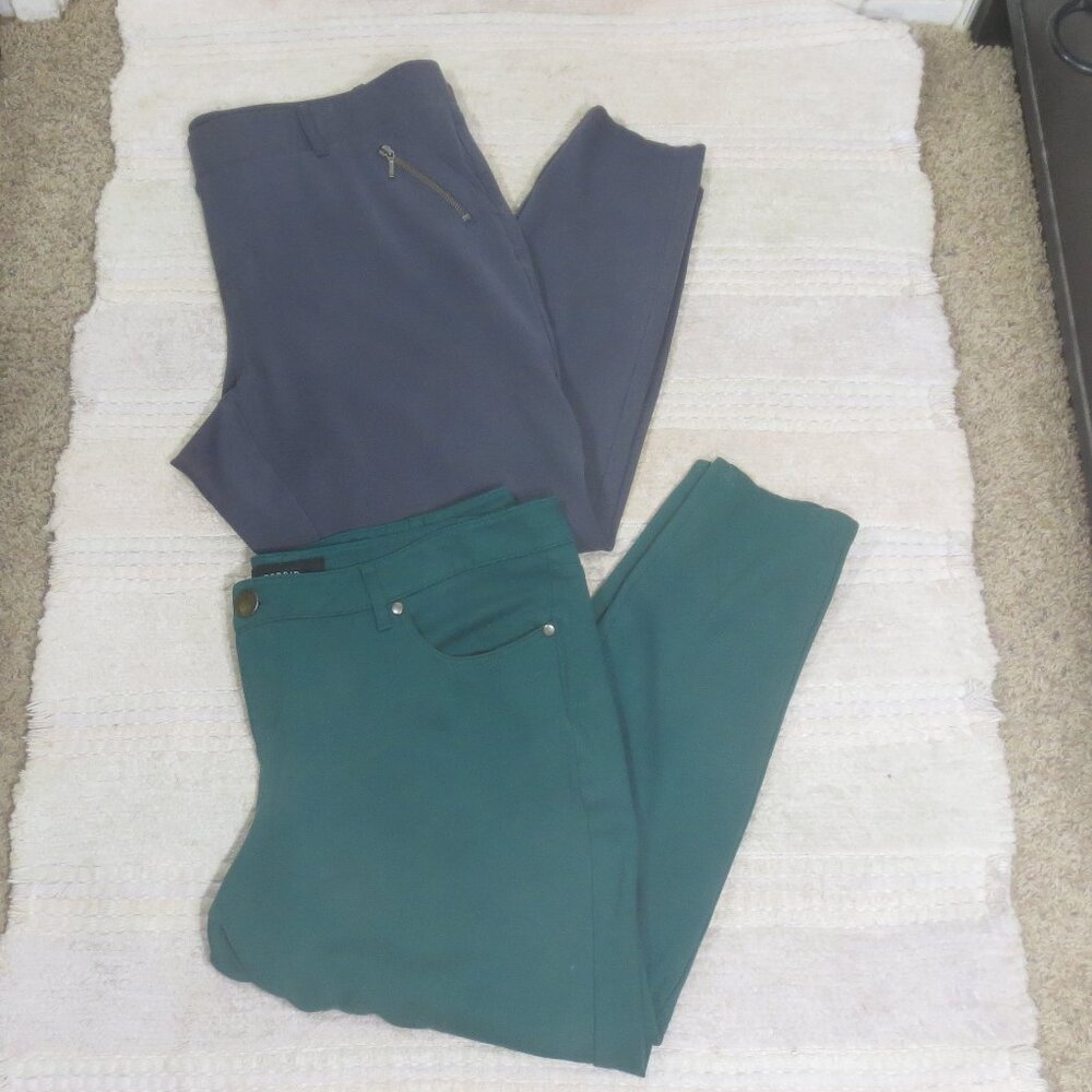 Torrid Pants Lot of 2 Gray Green Cropped Straight Leg Casual Comfy Plus Size 18